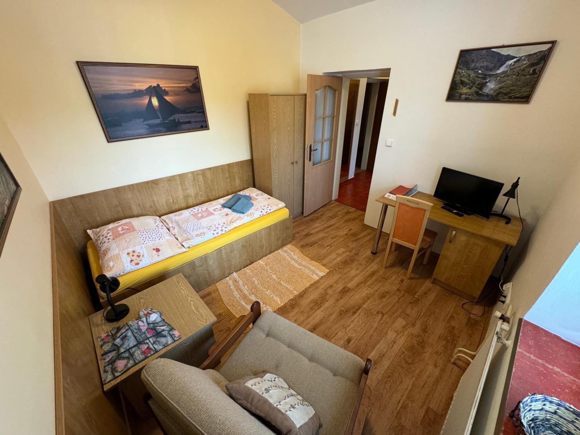 Pension U Svateho Jana Hradec Kralove Exterior foto