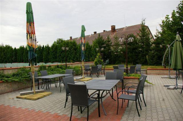 Pension U Svateho Jana Hradec Kralove Exterior foto